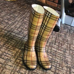 Authentic Burberry Rain boots